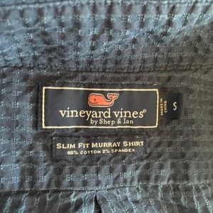 Vineyard Vines button down sz. S
